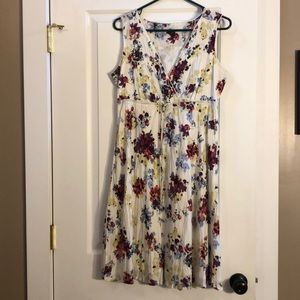 Women’s sleeveless dress